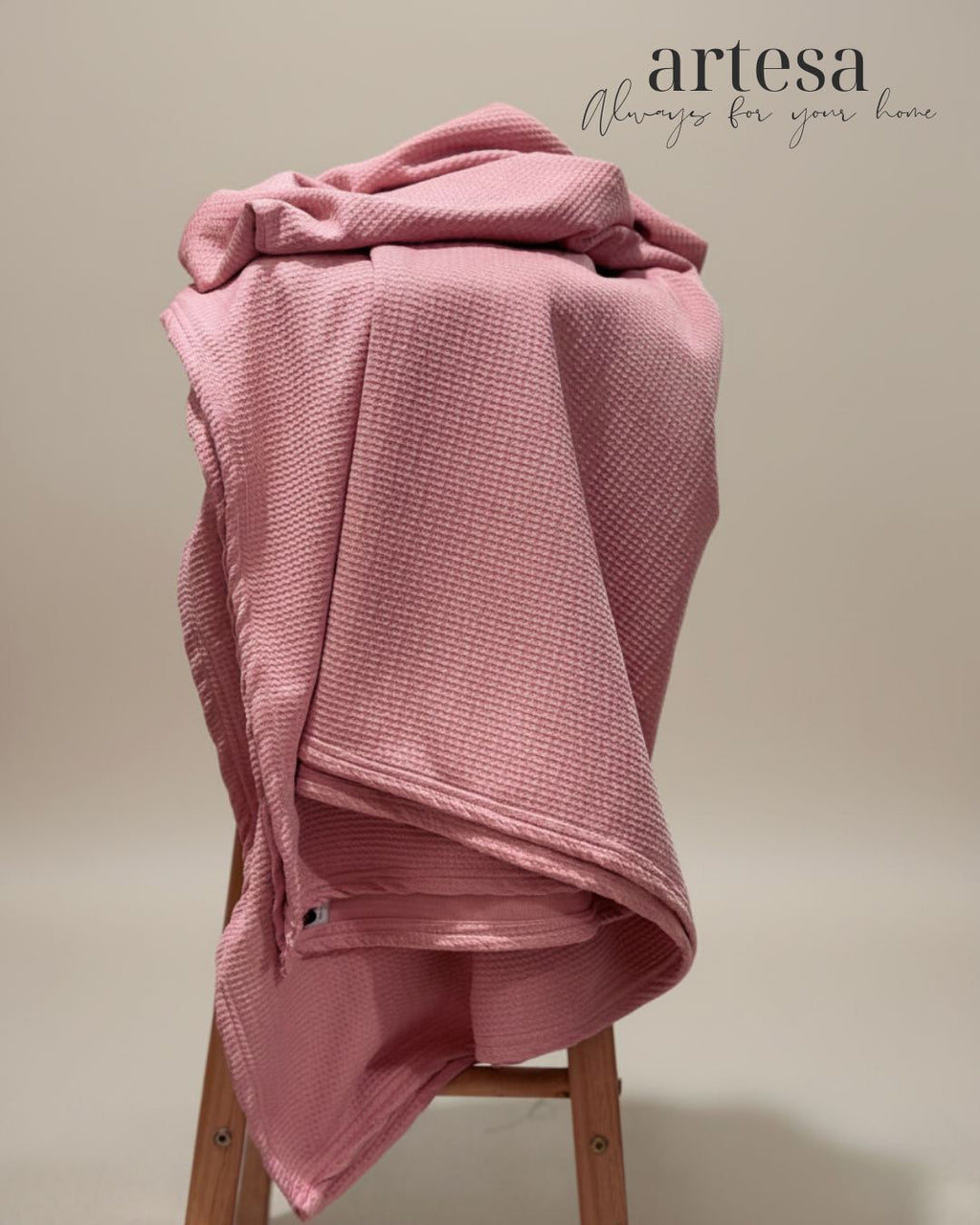 Artesa Premium Waffle Throw Blanket in Dusty Rose (New)