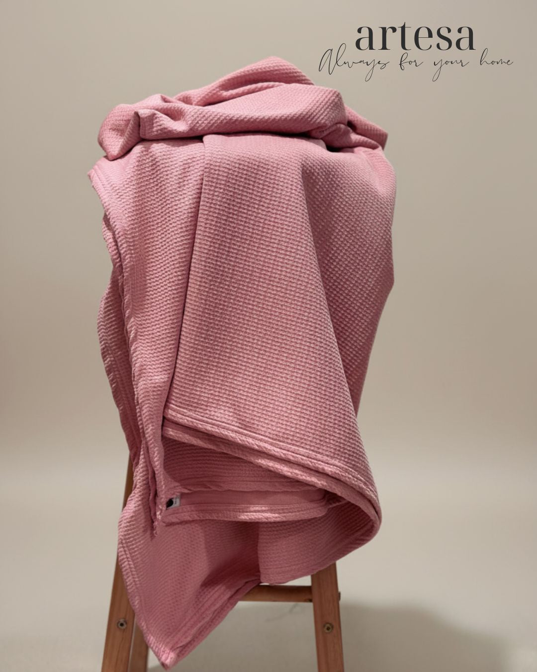 Artesa Premium Waffle Throw Blanket in Dusty Rose (New)