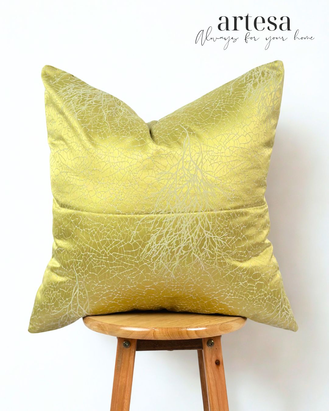 Artesa Premium Throw Pillow Covers | BROCADE PRAISE